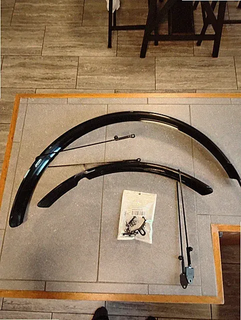Planet Bike Full Circle Fender Set for 26" wheels x 60mm wide max tire 1.9"